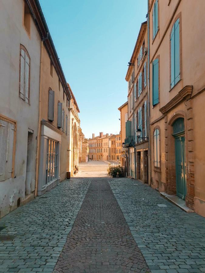 Appart Cozy - Coeur Historique De Moissac Buitenkant foto